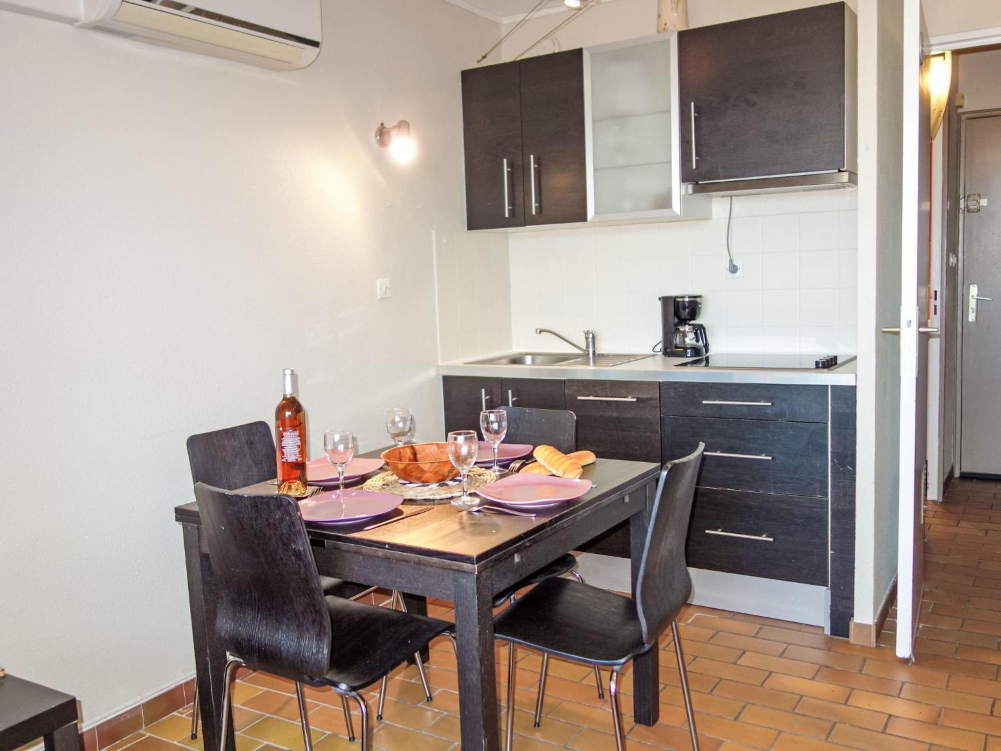 Apartment Les Aigues Marines-62 By Interhome Saint-Cyr-sur-Mer Luaran gambar